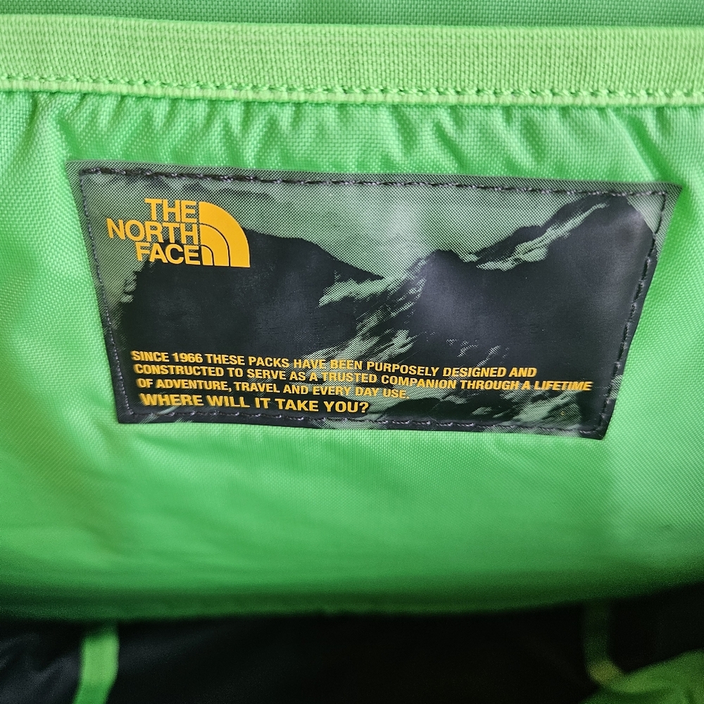 North Face Haystack Back Pack Book Bag Hiking - image 5